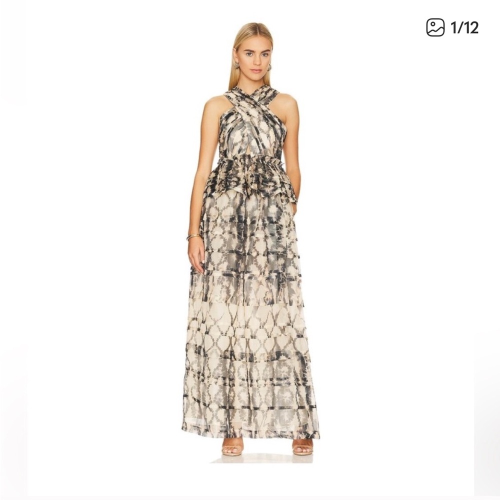 Elegant Black and White Maxi Dress